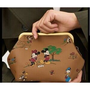 Coach Disney KISSLOCK  Mickey and Friends  - Honey Brown - NEW  IN FACTORY WRAP